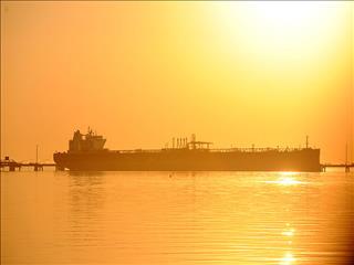 مهر تأیید بانک مرکزی بر افزایش صادرات نفت در دولت سیزدهم