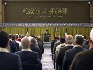 «اعتماد به جمهور مردم و اسلام» عامل پایداری و پیشرفت نظام است